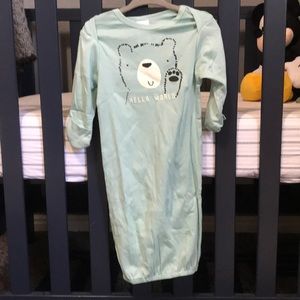 Open bottom baby nightie